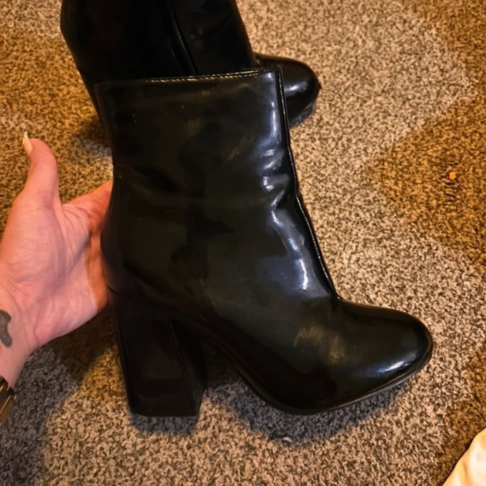 Boots Glossy Black Heeled Boots